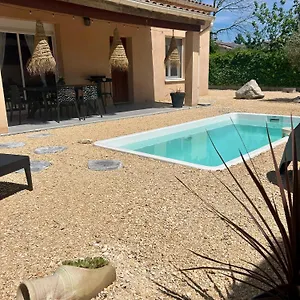 Maison Piscine & Pont D'arc Hébergement de vacances
